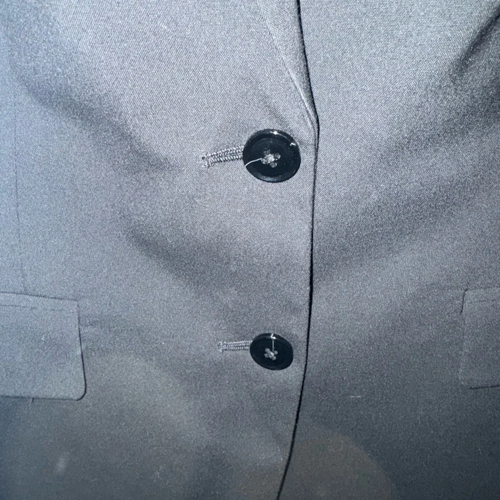 Black Blazer - Picture 3 of 6
